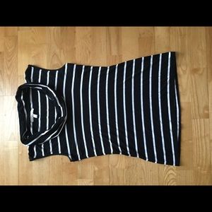 Banana Republic Summer top